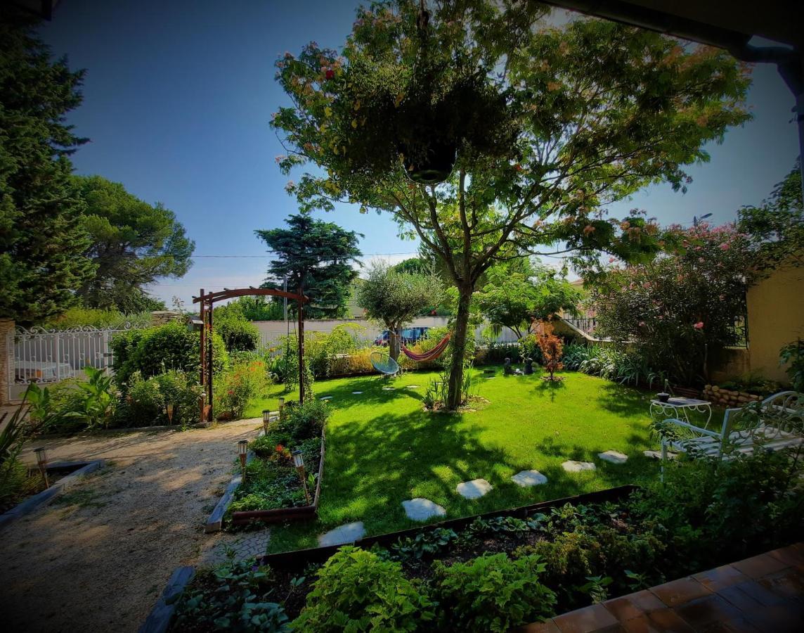 La Maison Du Chemin Des Prairies Morieres-les-Avignon 외부 사진